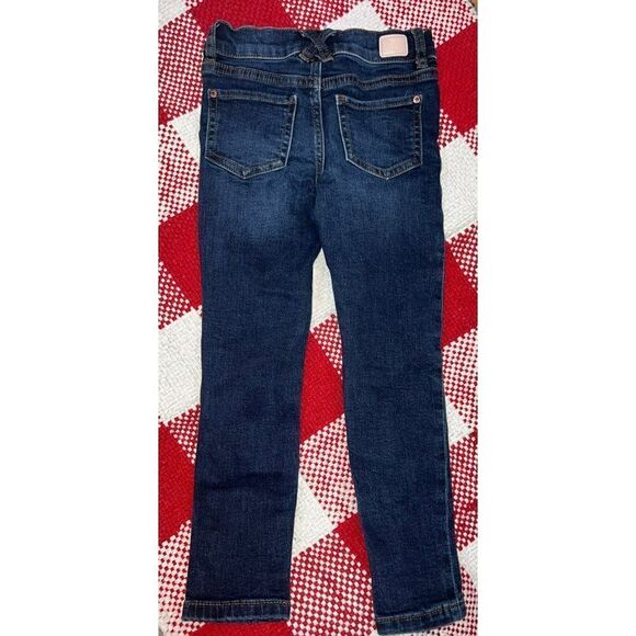 Little Girls Celebrity Pink Jeans (4) - Picture 2 of 2
